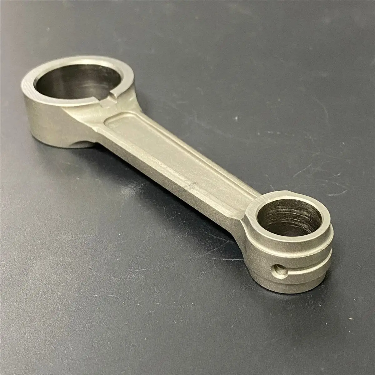 Custom CNC connecting rod 4340 forged steel view 09