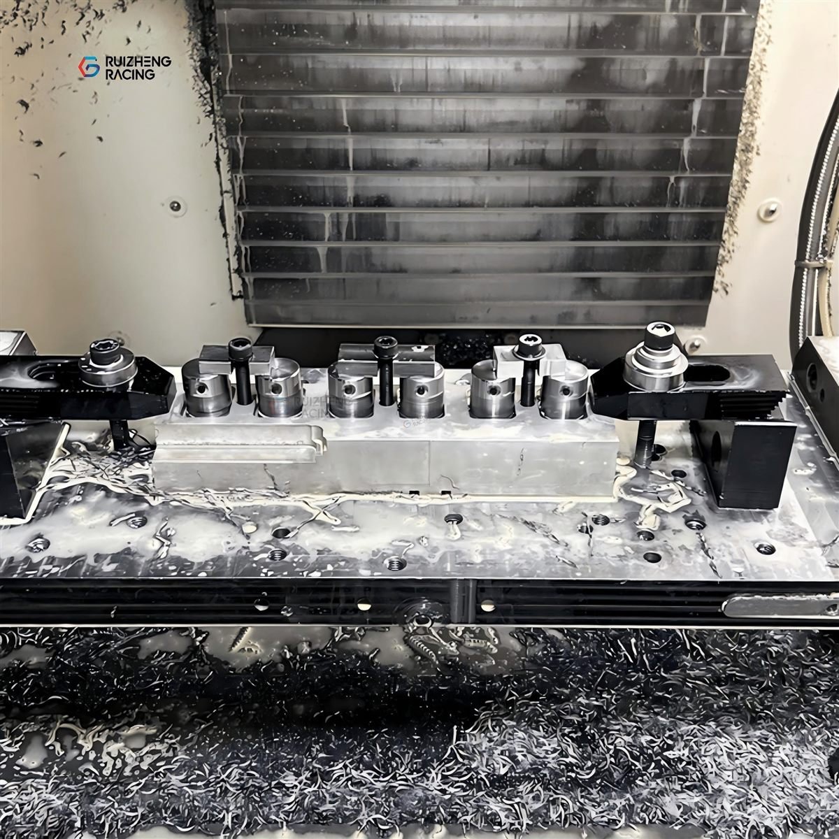 Honda Lead crank pin machining process in Ruizheng Racing workshop